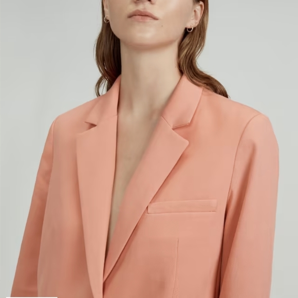 EVERLANE The TENCEL™ Oversized Blazer - Picture 3 of 13